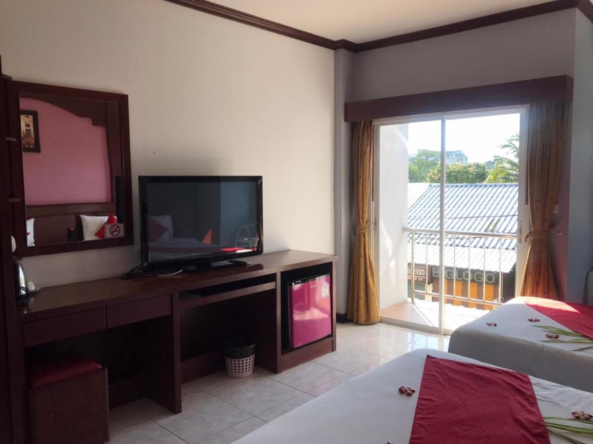 Art Mansion Patong Phuket Thailand Hotell Exteriör bild