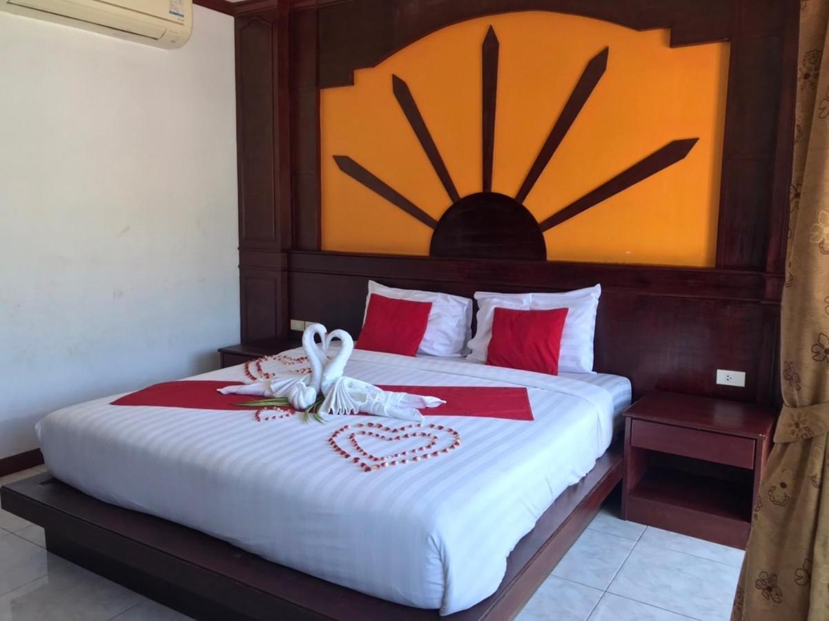 Art Mansion Patong Phuket Thailand Hotell Exteriör bild